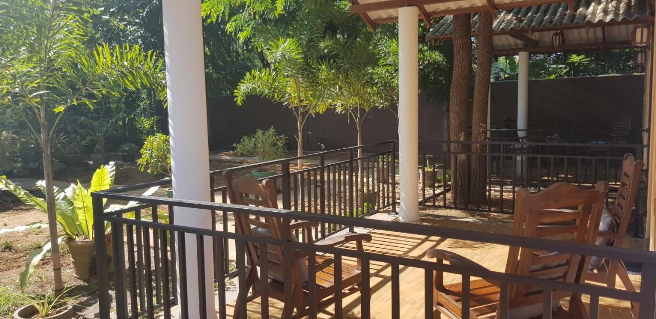 Max Safari Villa Uda Walawe Extérieur photo